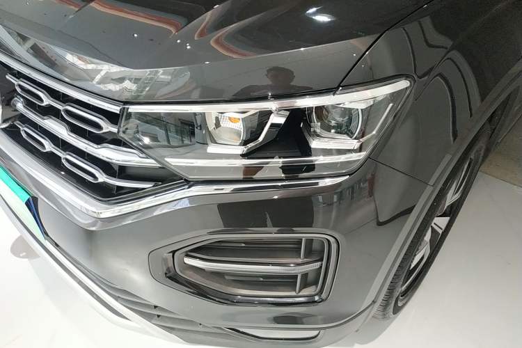 Used Volkswagen Tayron 2020 330TSI Two-Wheel Drive Luxury Smart Connectivity Version Left Front Headlight