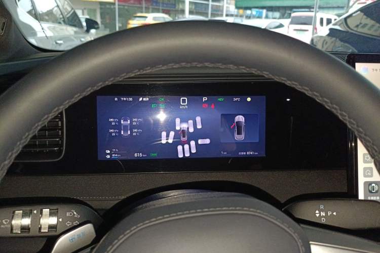 Used BYD Sealion 06 New Energy 2025 Model DM-i 170 Navigation Pro Edition Instrument Cluster