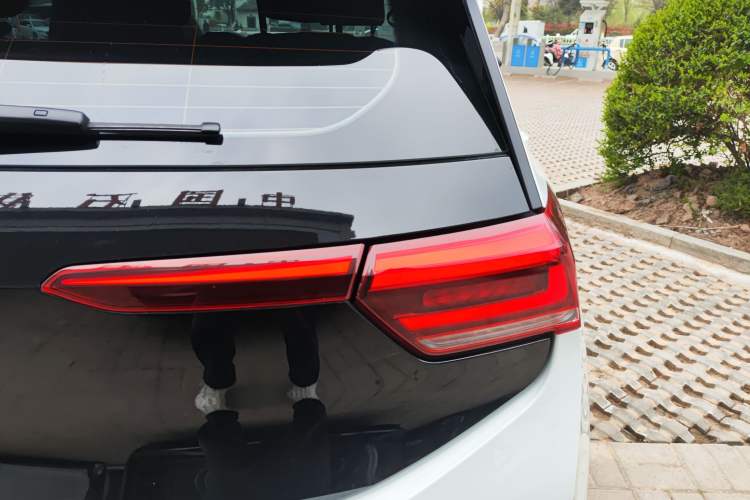 Used Volkswagen ID.3 2024 Pure & Smart Edition Right Rear Taillight