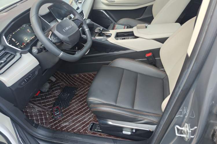 Used Lynk & Co 06 EM-P 2020 PHEV Plus Left Front Seat