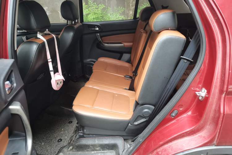 Used CHANGAN OSHAN CX70 2016 1.6L Manual Luxury Model