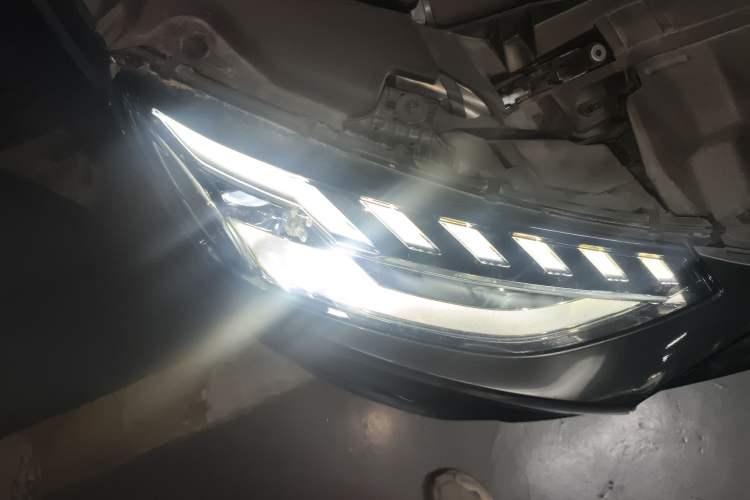 Used Audi A4L 2022 40 TFSI Luxury Dynamic Model
