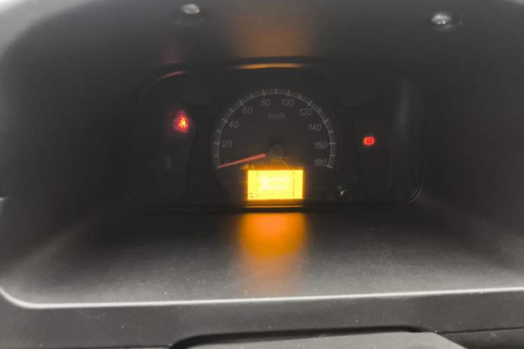 Used Wuling Zhiguang 2020 1.2L Practical Model China VI LSI
