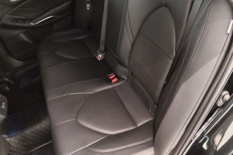 Used Toyota Avalon 2023 Dual-Engine 2.5L Luxury Edition
