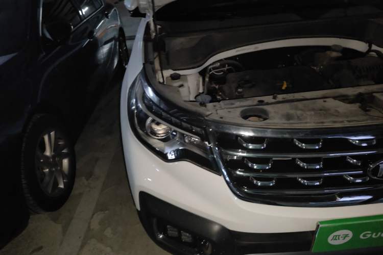 Used Kia Sportage R 2019 2.0L Automatic Smart Luxury Edition Right Front Headlight