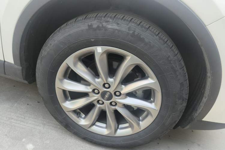 Used Lincoln Corsair 2021 2.0T Two-Wheel Drive Deluxe Edition
