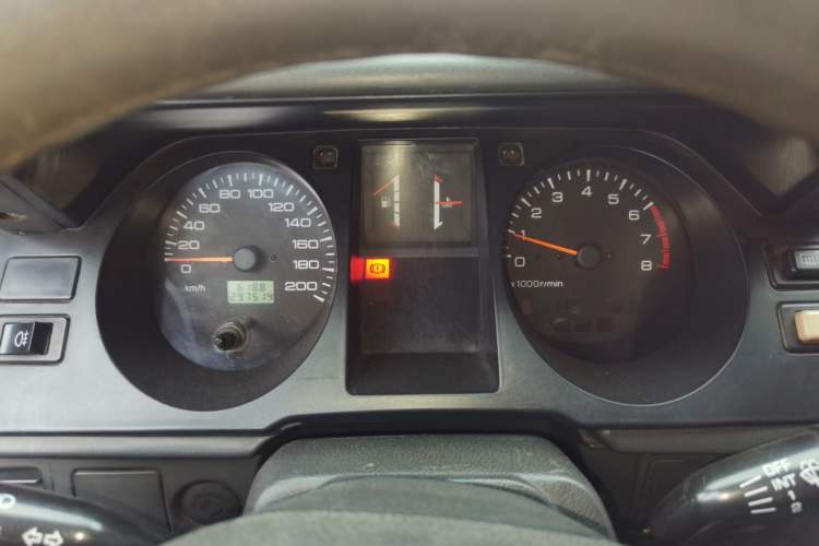 Used Leopaard 6481 2009 2.2L Manual Two-Wheel Drive
