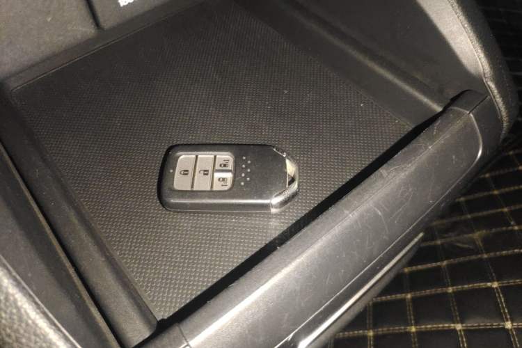 Used Honda Odyssey 2015 Updated Version 2.4L Smart Edition Vehicle Key