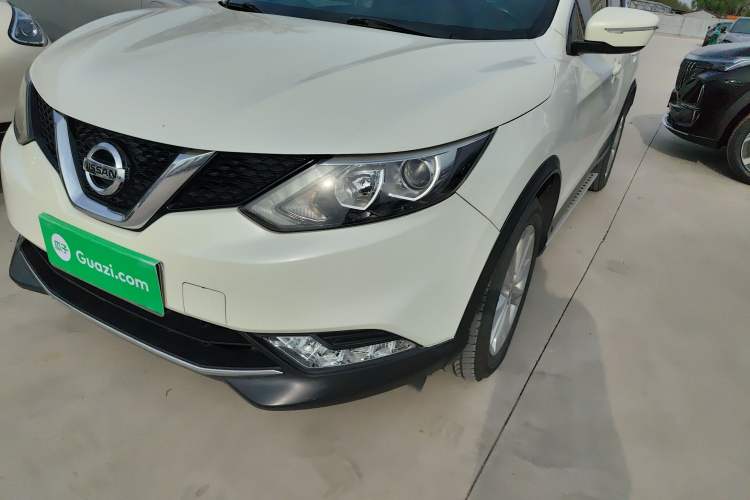 Used Nissan Qashqai 2016 2.0L CVT Elite Edition Left Front Headlight