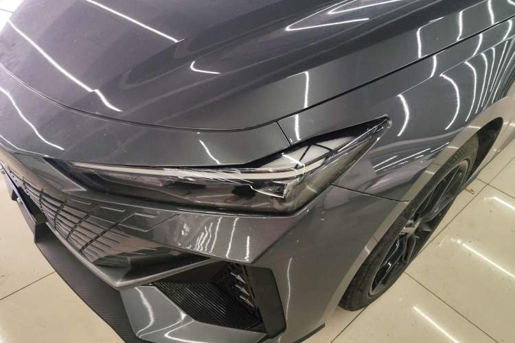 Used Changan UNI-V 2022 1.5T Prestige Version
