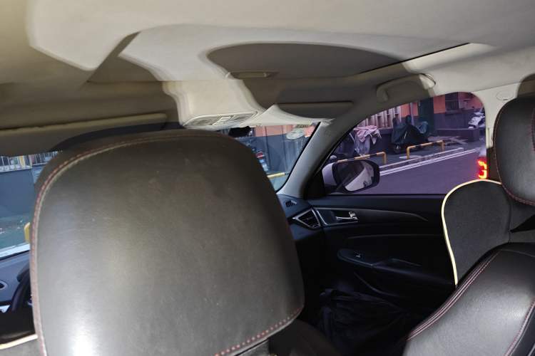 Used Changan CS75 2014 2.0L Manual Luxury Version China IV Standard