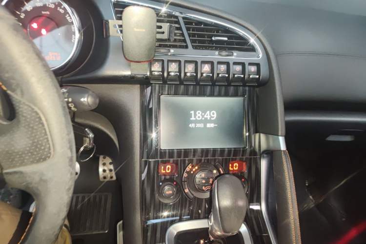 Used Peugeot 3008 2015 1.6THP Roland Garros Edition