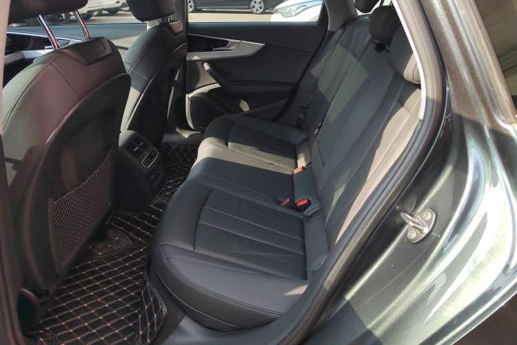 Used Audi A4 2023 Avant 40 TFSI Fashionable and Dynamic Model