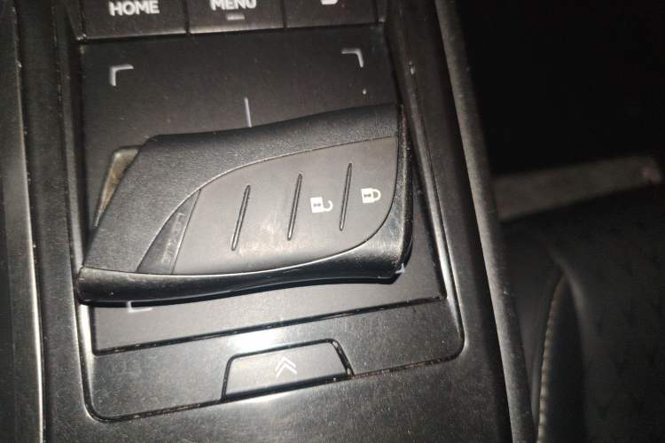 Used Lexus UX 2020 260h Explore & Adventure Edition