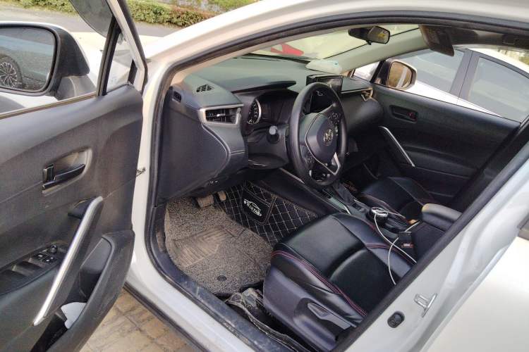 Used Toyota FRONTLANDER 2022 2.0L CVT Leading Edition