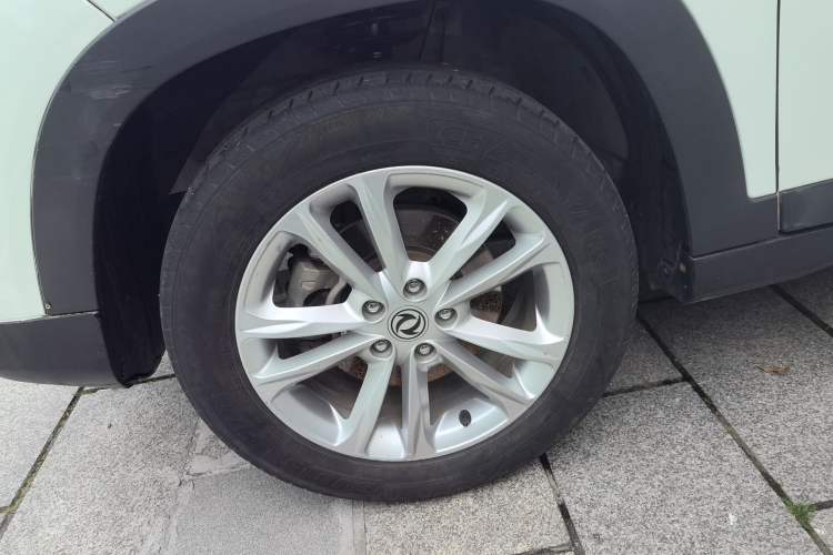 Used Dongfeng Fengon S560 2019 1.8L Manual Urban Model Left Front Wheel Hub