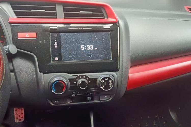 Used Honda Fit 2016 1.5L LX Manual Comfort Model Audio And AC Panel