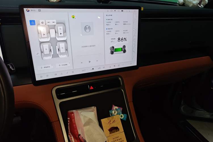 Used Polestones 01 2023 All-Purpose 7-Seater Version
