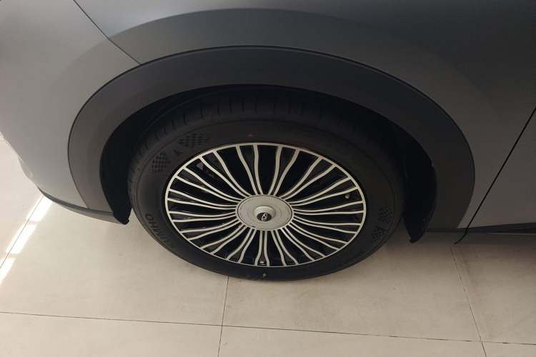 Used Chery Tiggo 8 L 2024 2.0T Two-Wheel Drive Prestige Version 5 Seats