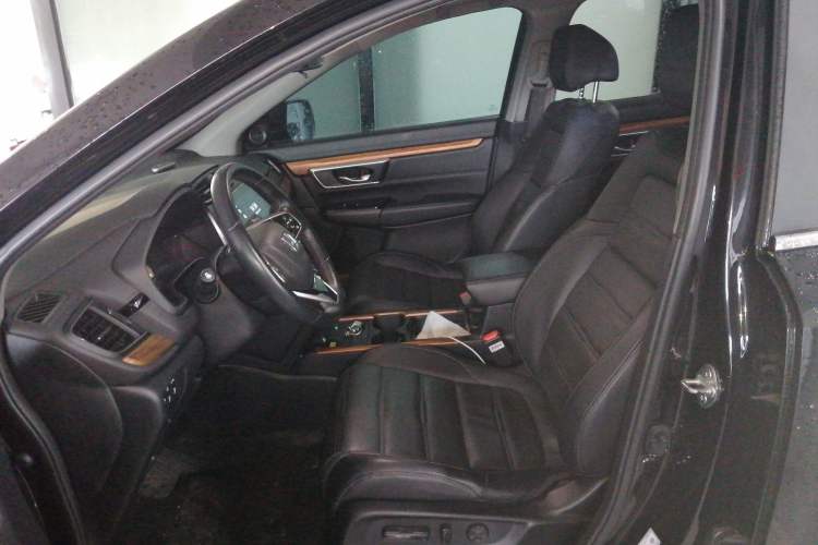 Used Honda CR-V 2021 240TURBO CVT 2WD Fashion Edition
