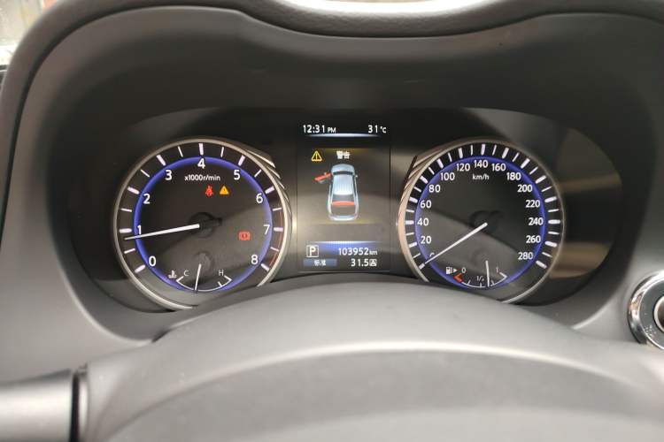 Used Infiniti Q50L 2016 2.0T Enjoyment Edition Instrument Cluster
