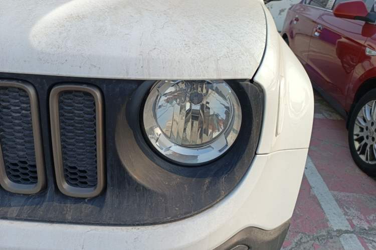 Used Jeep Renegade 2017 180T Automatic High-Energy Version
