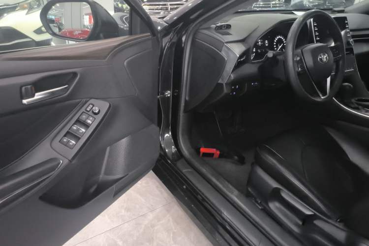 Used Toyota Avalon 2019 2.5L Ambition Version China VI Standard