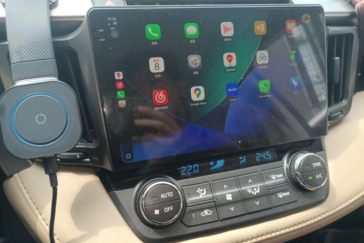 Used Toyota RAV4 2015 2.0L CVT Two-Wheel Drive Fashion Edition
