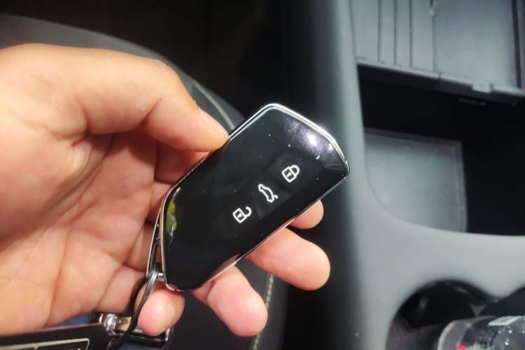 Used Volkswagen ID.UNYX 2025 Pure Model