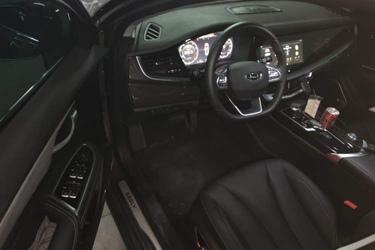 Used Geely Auto Emgrand GT 2021 1.8T Flagship Edition+ Interior 3