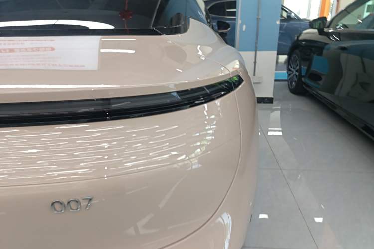 Used Zeekr 007 2025 Rear-Drive Intelligent Driving Version 75 kWh
