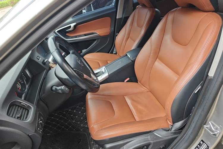 Used Volvo S60 2015 S60L 2.0T Zhiyuan Edition Left Front Seat