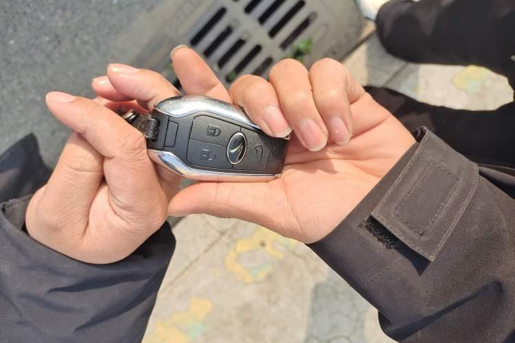 Used Soueast DX7 2016 1.5T Manual Triumph Edition Vehicle Key