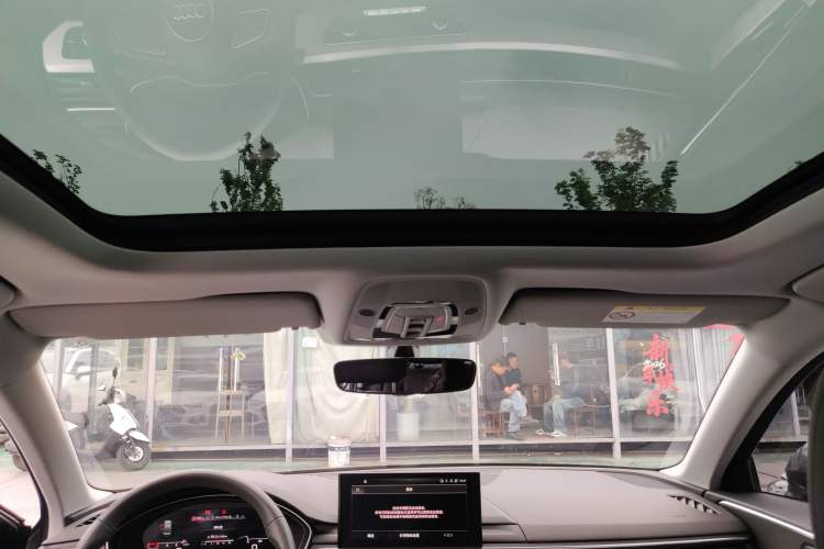 Used Audi A4L 2020 40 TFSI Luxury Dynamic Model
