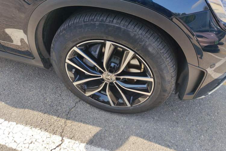 Used Mercedes-Benz GLC 2020 Facelift GLC 260 L 4MATIC Luxury Edition