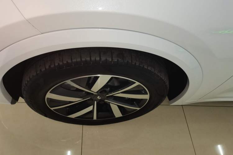 Used Li Auto L7 2023 Air model
