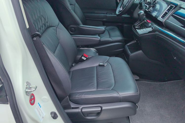 Used Honda Elysion 2019 2.0L Hybrid Luxury Edition
