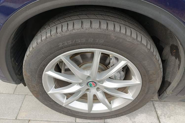 Used Alfa Romeo Stelvio 2017 2.0T 200HP Luxury Edition