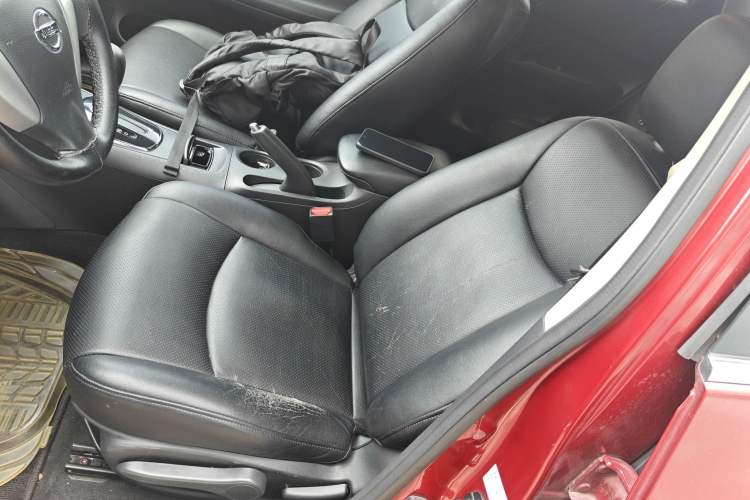 Used Nissan Tiida 2011 1.6L CVT Smart Version