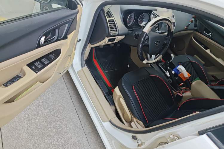 Used Bestune B50 2013 1.6L manual luxury version