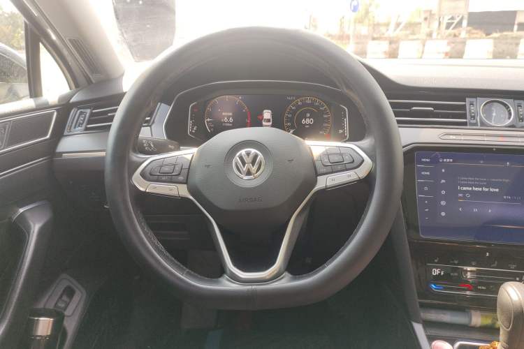 Used Volkswagen Magotan 2020 330TSI DSG Luxury Edition Steering Wheel