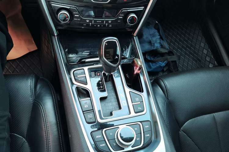 Used Geely Auto Emgrand GT 2015 1.8T Premium Model