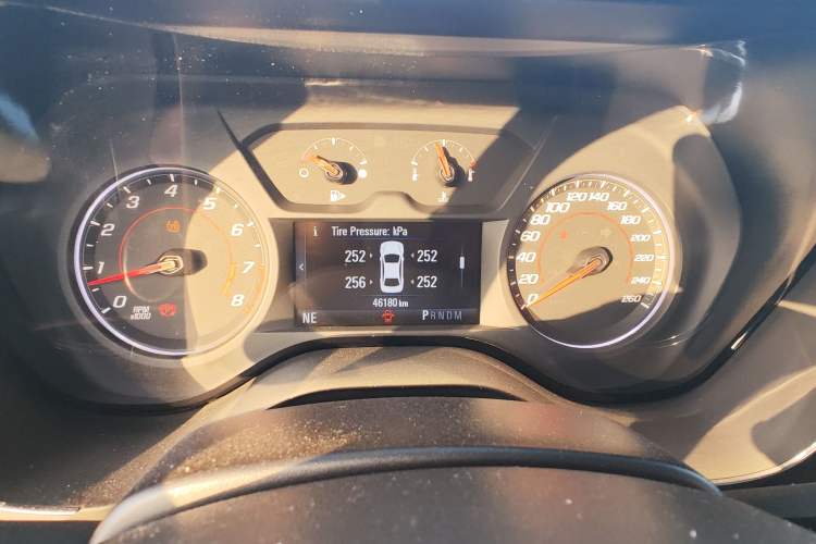 Used Chevrolet Camaro 2016 2.0T Automatic 1LT Hardtop Base Model—U.S. Specification