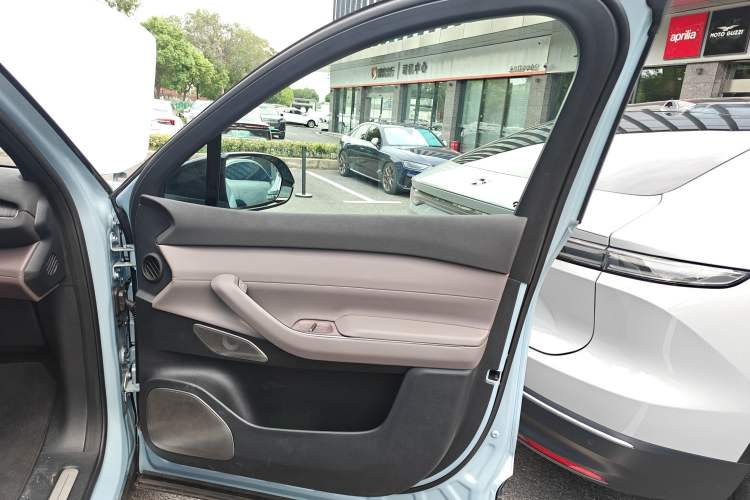 Used Nio ES7 2024 75 kWh
