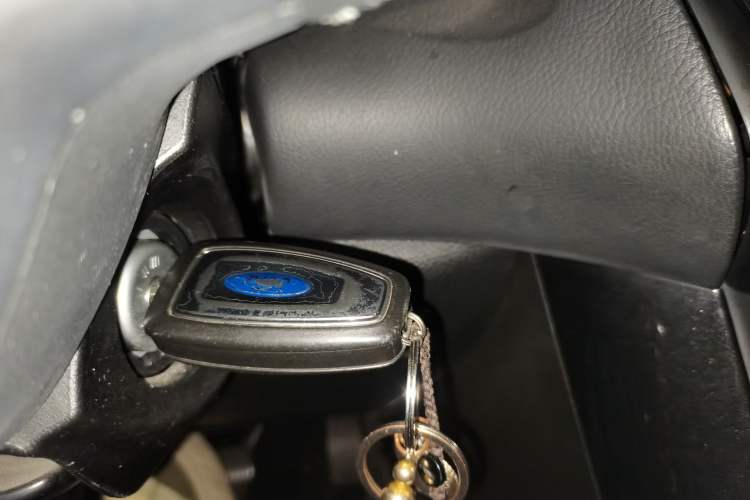 Used Ford Focus 2017 Sedan 1.6L Automatic Fashion Edition Smart Drive Version