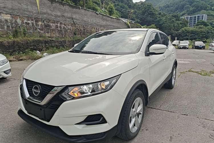 Used Nissan Qashqai 2023 Classic 2.0L CVT XV Comfort Edition