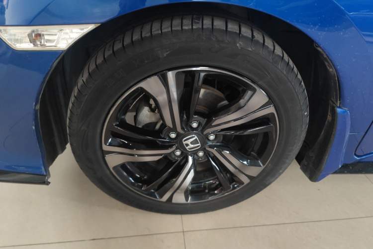 Used Honda Civic 2021 HATCHBACK 220TURBO CVT Trendy Cool Edition