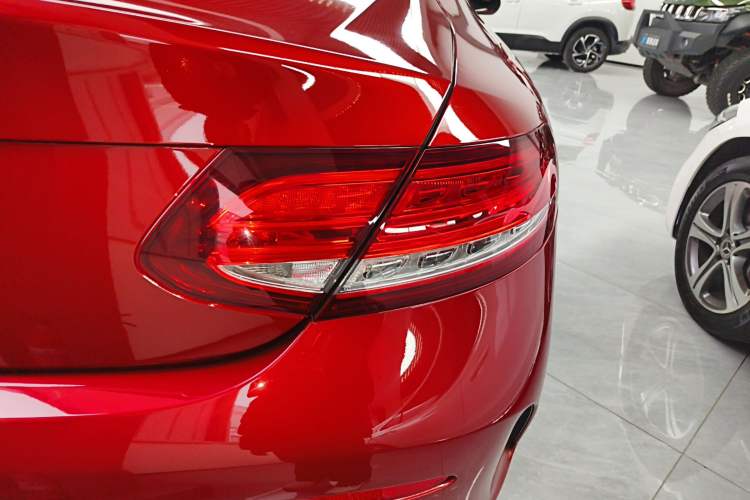 Used Mercedes-Benz C-Class (Import) 2018 C 200 Coupe