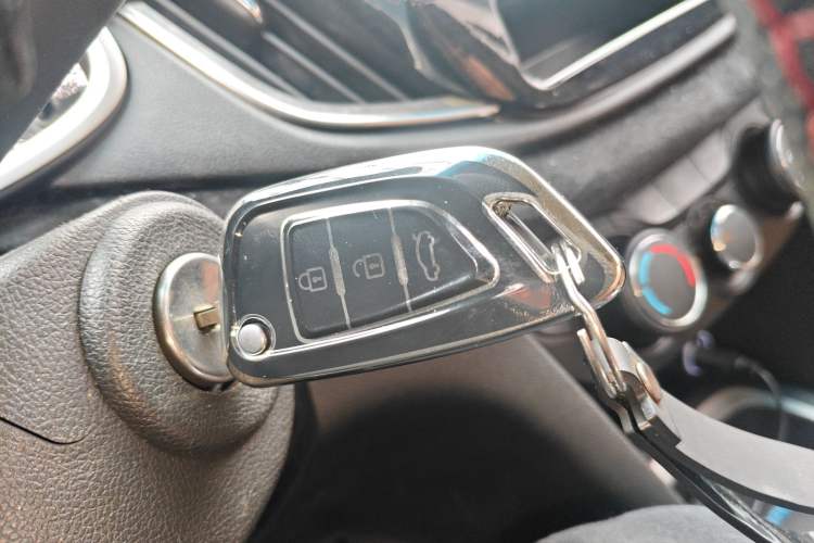 Used Chevrolet Cavalier 2018 320 Automatic Enjoyment Sunroof Edition