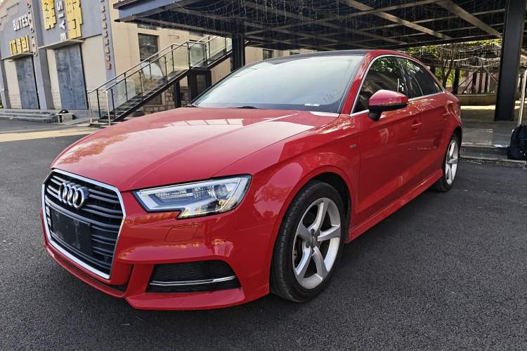 Used Audi A3 2018 30th Anniversary Edition Limousine 35 TFSI Fashion Model